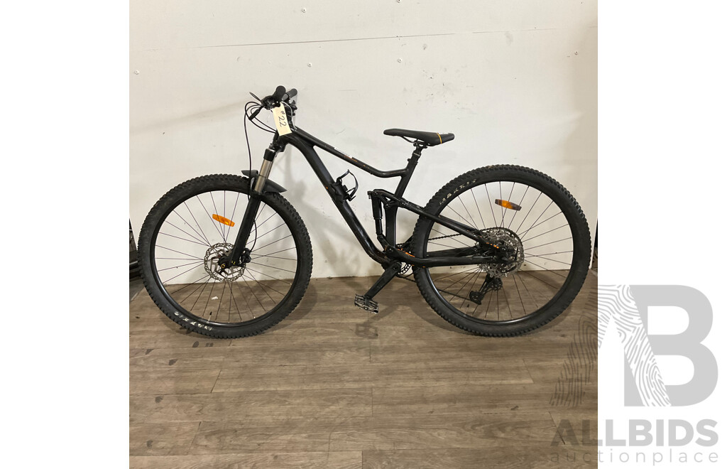 Merida One Twenty 400 Dual Suspension Mountain Bike - ORP $2699