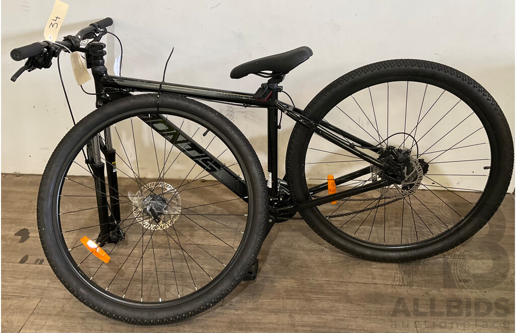 REID Montis Bike Black - ORP $499.99