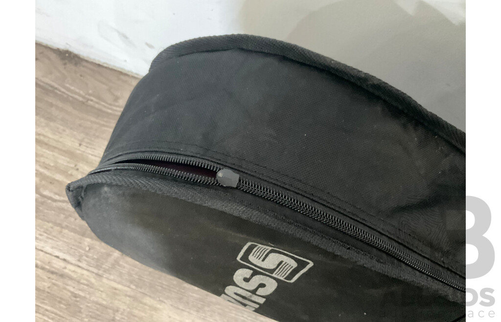 SUZUKI (SCG-75/ST) Acoustic Guitar W/ Soft Case