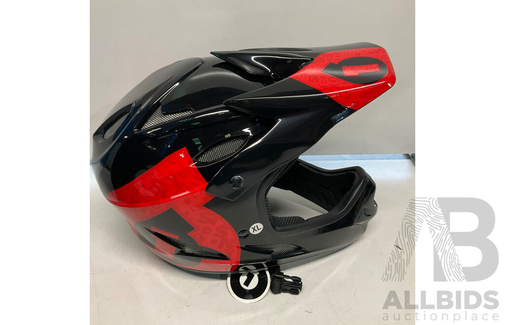 SIXSIXONE Comp Red Helmet (Size XL) & Dj Knee (Black/L) & LEATT Chest Protector System & OGIO No Drag Mach1 - Lot of 4