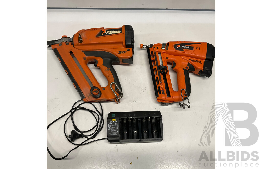 PASLODE IM250A Angled Bradder & Impulse Framing Nailer & ULTRACELL Battery Charger - Lot of 3