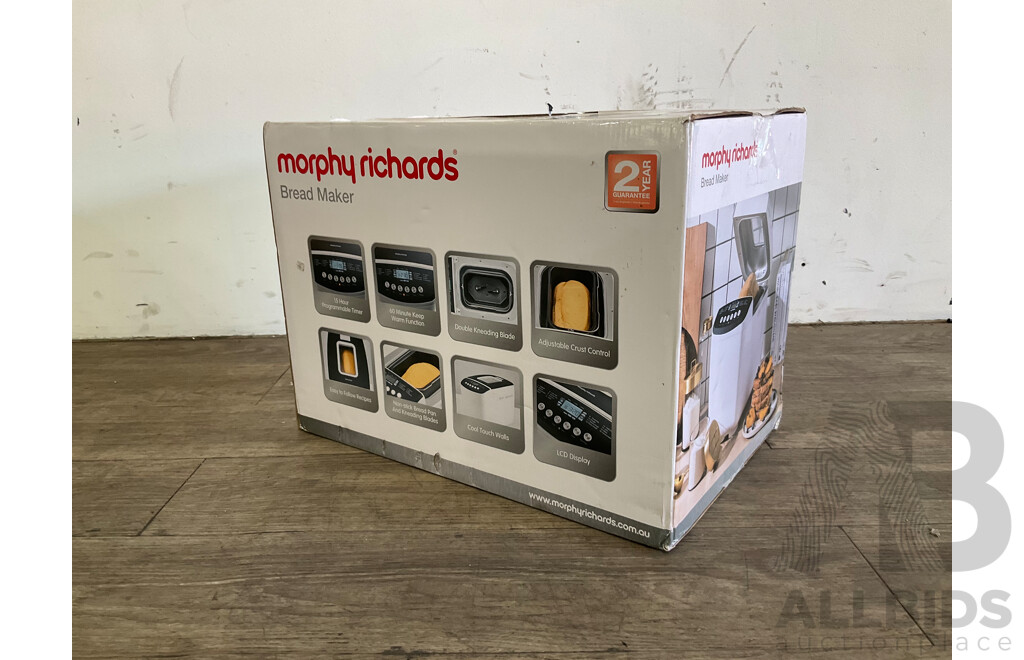 MORPHY RICHARDS Bread Maker