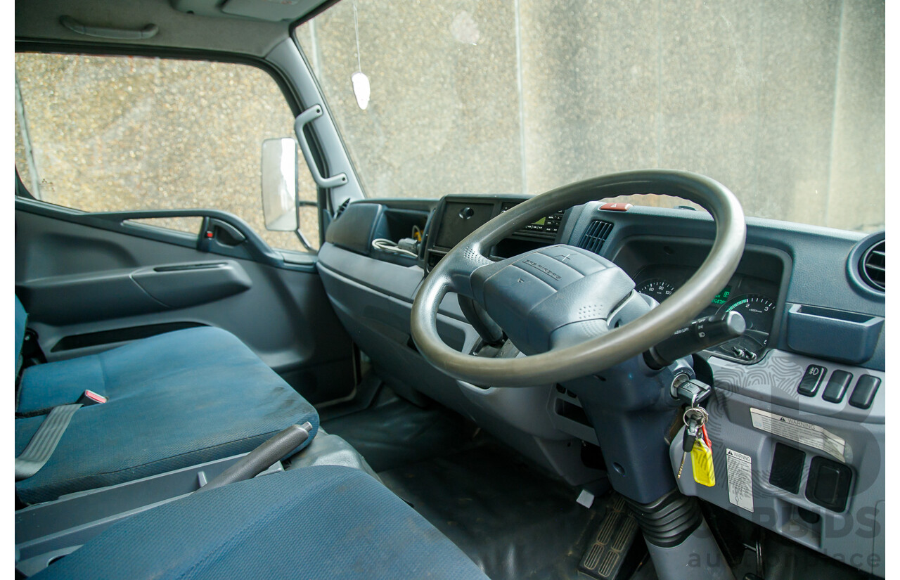 02/2012 Mitsubishi Canter 515 4x2 Pantech 2d Truck Turbo Diesel 3.0L