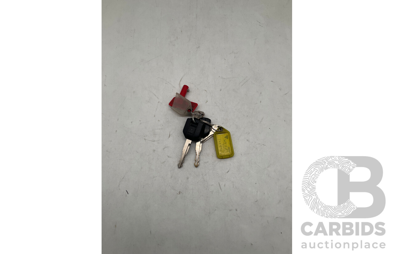 02/2012 Mitsubishi Canter 515 4x2 Pantech 2d Truck Turbo Diesel 3.0L