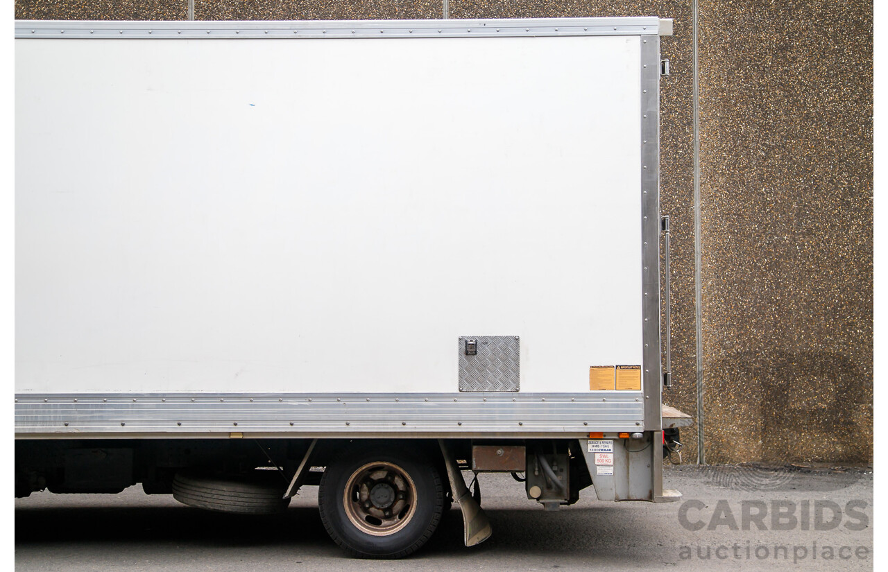 02/2012 Mitsubishi Canter 515 4x2 Pantech 2d Truck Turbo Diesel 3.0L