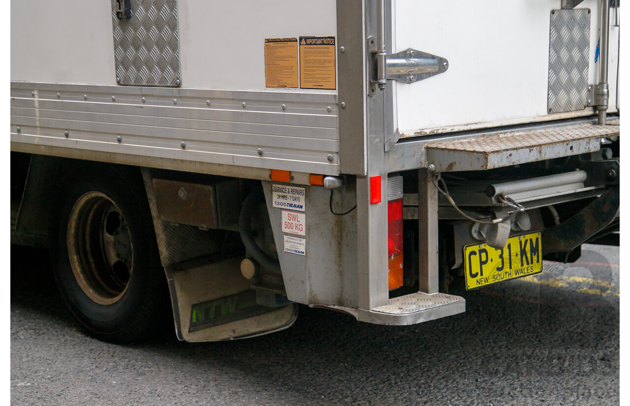 02/2012 Mitsubishi Canter 515 4x2 Pantech 2d Truck Turbo Diesel 3.0L