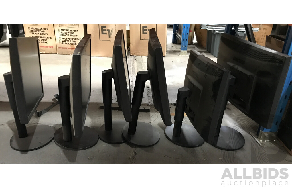 Samsung B2240W 22 Inch Monitors - Lot of Six