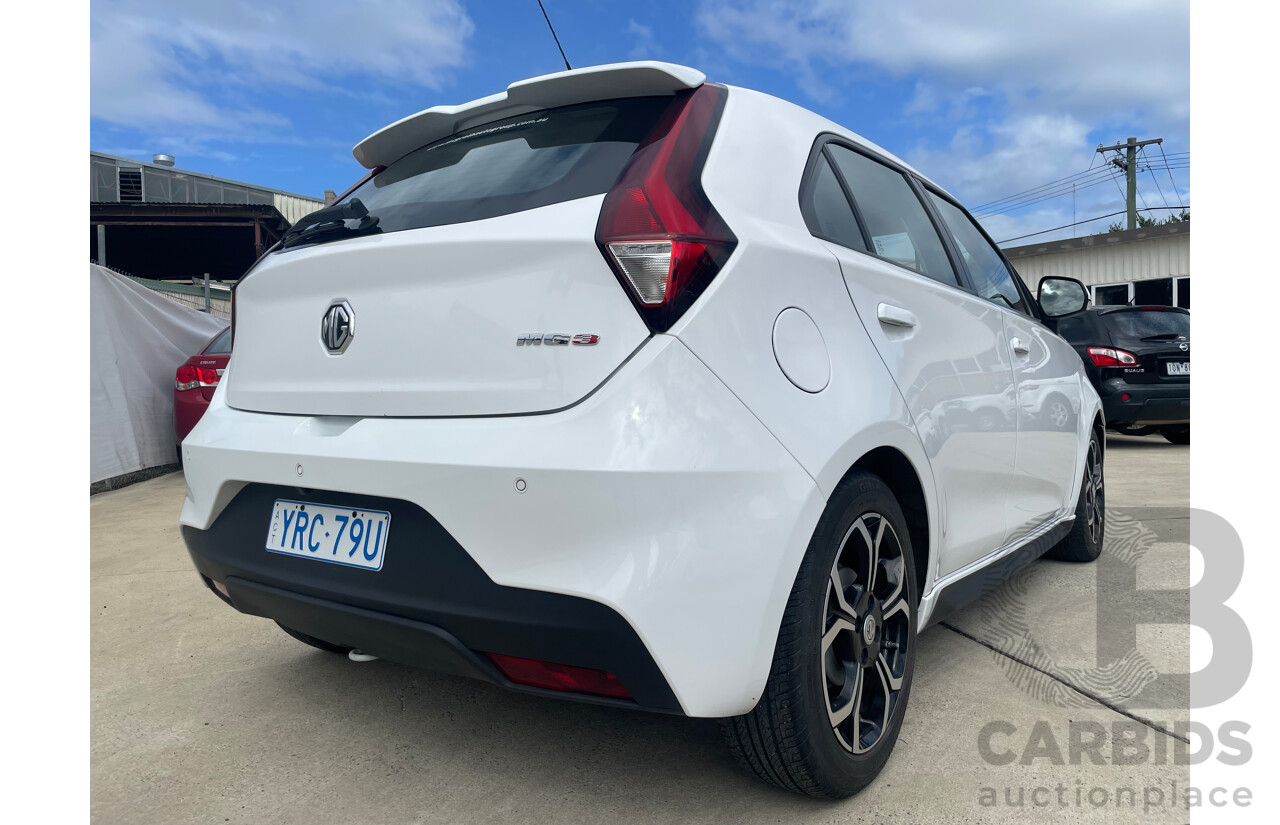 11/19 Mg Mg3 Auto EXCITE (WITH NAVIGATION) FWD MY20 5D Hatchback White 1.5L