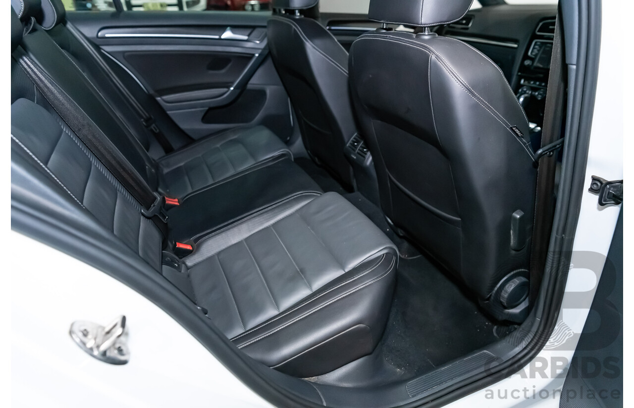 10/2015 Volkswagen Golf R Wolfsburg Edition (AWD) AU MY16 5d Hatchback White Turbo 2.0L