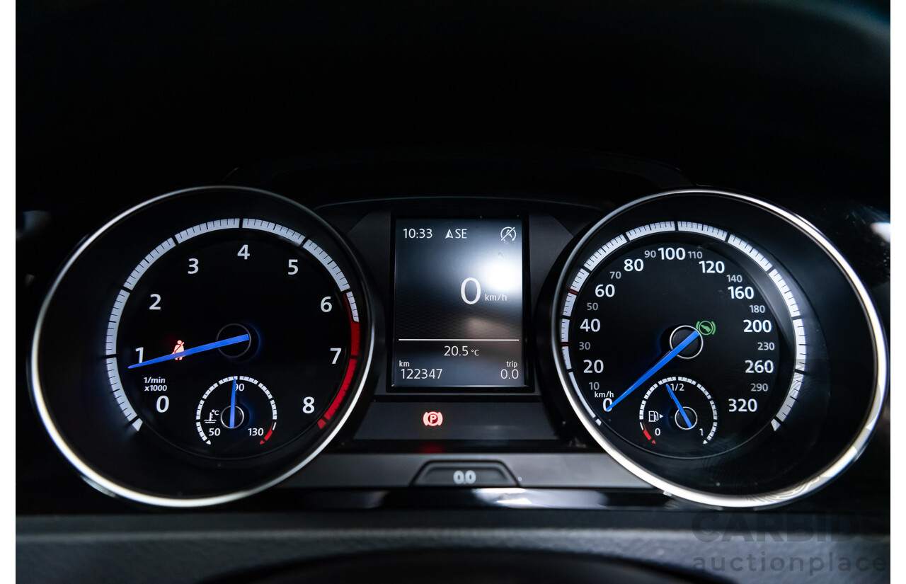 10/2015 Volkswagen Golf R Wolfsburg Edition (AWD) AU MY16 5d Hatchback White Turbo 2.0L