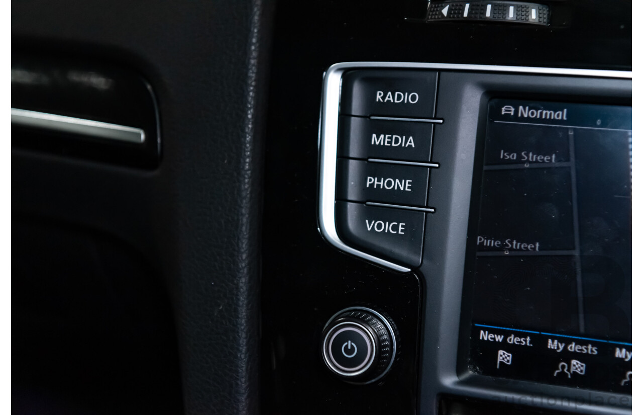 10/2015 Volkswagen Golf R Wolfsburg Edition (AWD) AU MY16 5d Hatchback White Turbo 2.0L