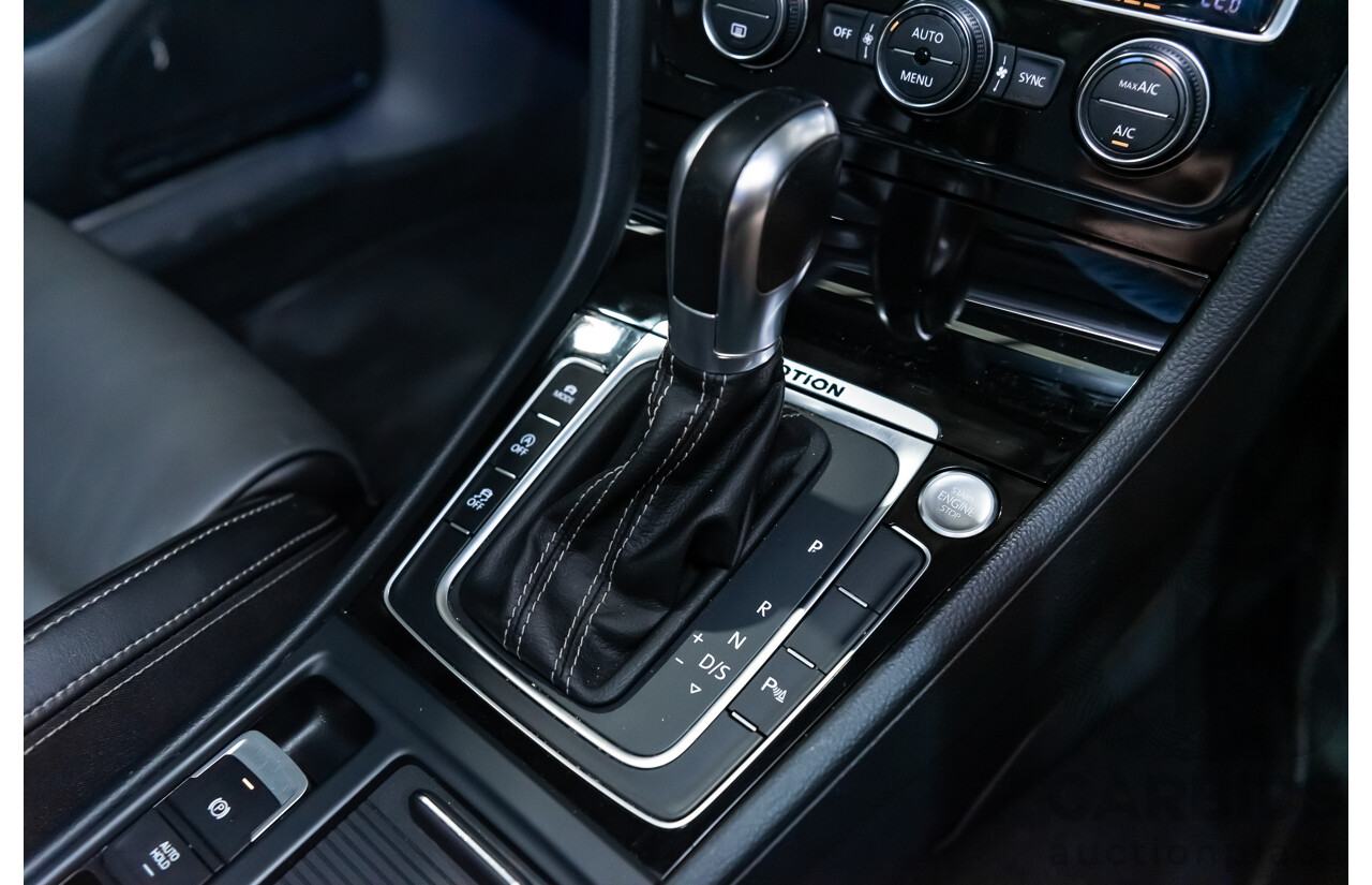 10/2015 Volkswagen Golf R Wolfsburg Edition (AWD) AU MY16 5d Hatchback White Turbo 2.0L