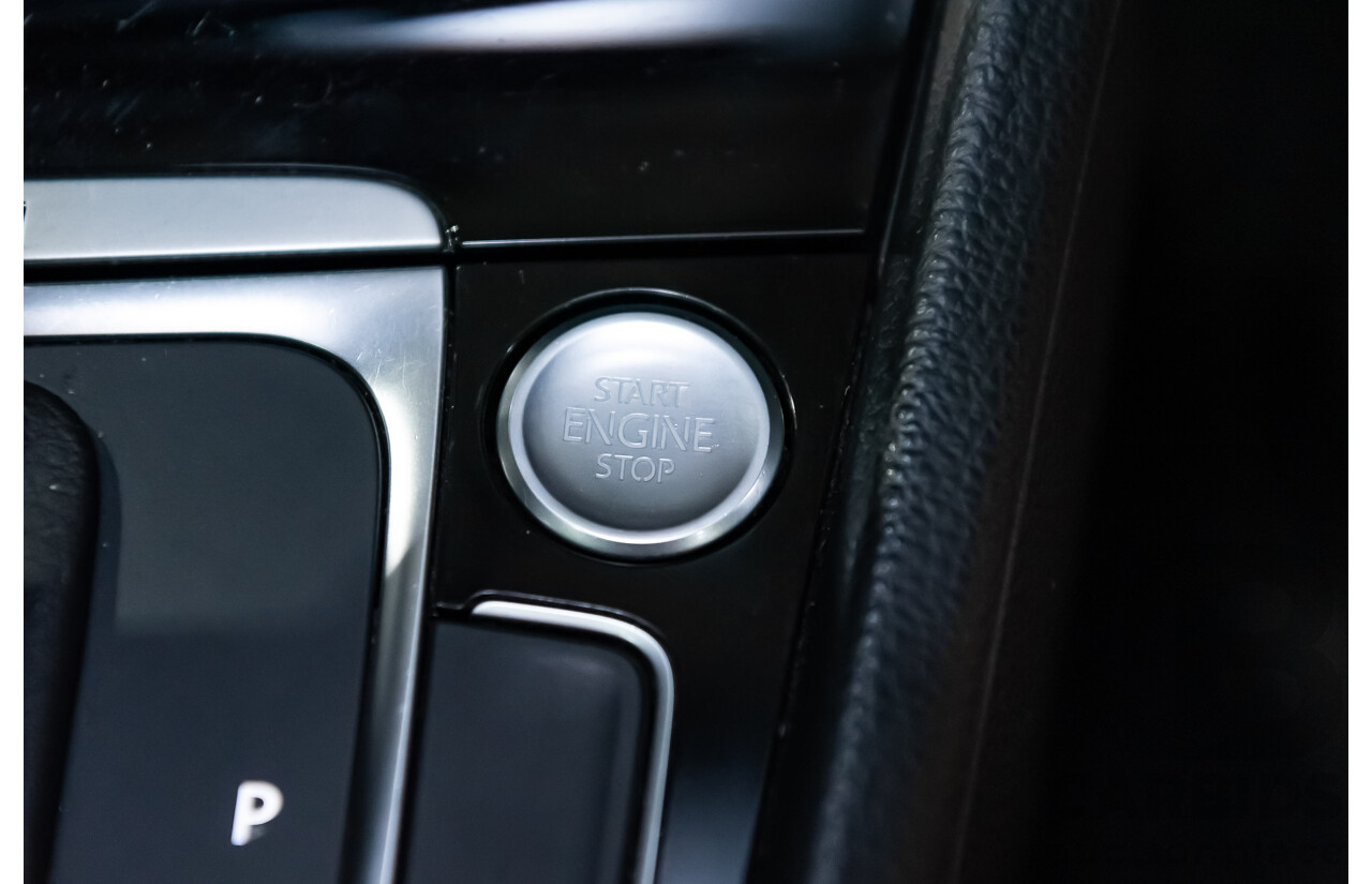 10/2015 Volkswagen Golf R Wolfsburg Edition (AWD) AU MY16 5d Hatchback White Turbo 2.0L