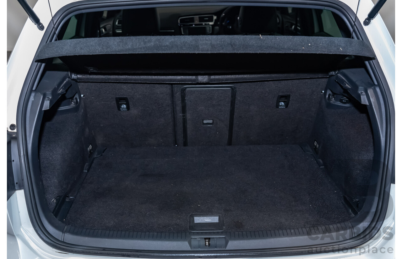 10/2015 Volkswagen Golf R Wolfsburg Edition (AWD) AU MY16 5d Hatchback White Turbo 2.0L