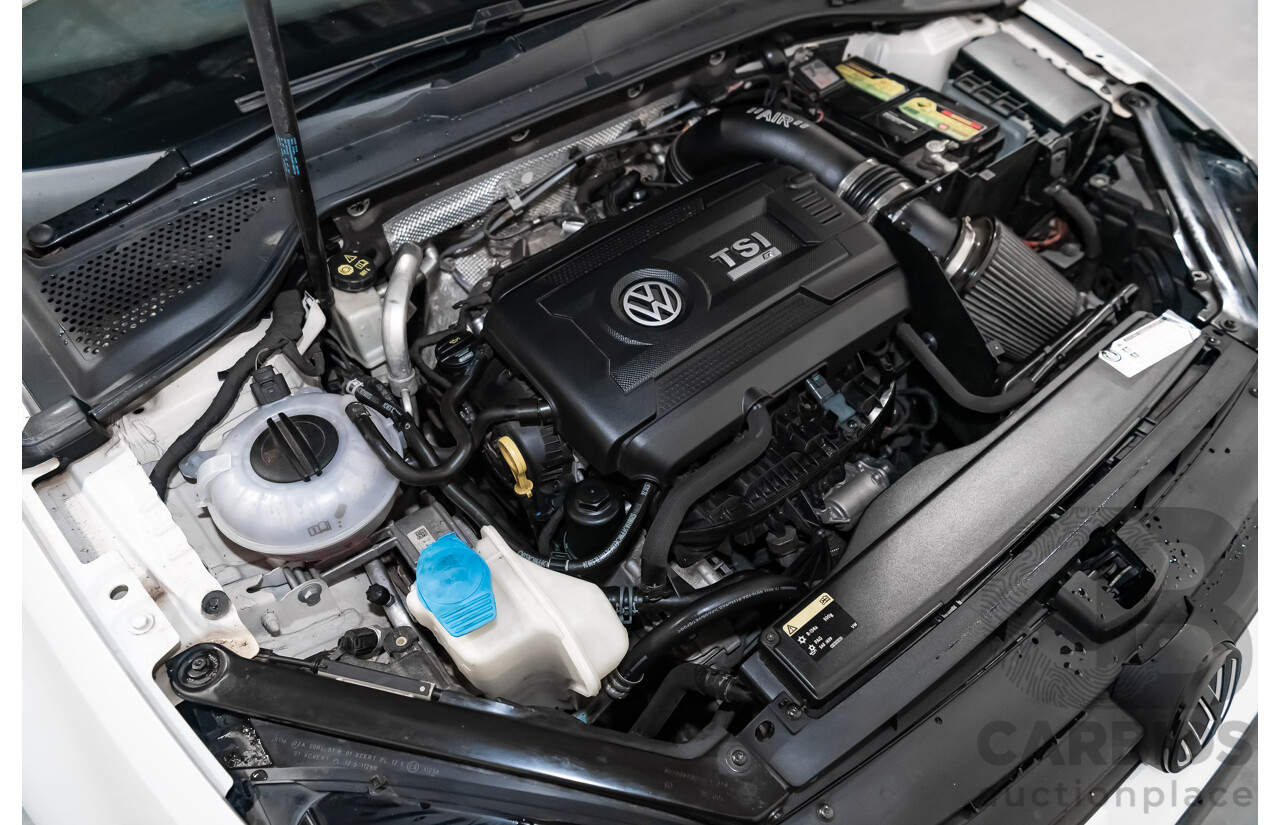10/2015 Volkswagen Golf R Wolfsburg Edition (AWD) AU MY16 5d Hatchback White Turbo 2.0L