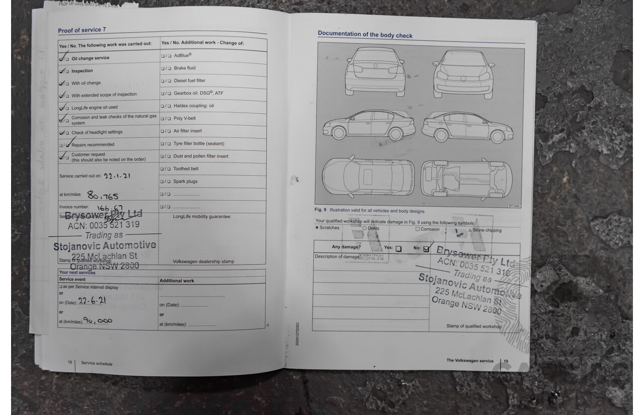 10/2015 Volkswagen Golf R Wolfsburg Edition (AWD) AU MY16 5d Hatchback White Turbo 2.0L