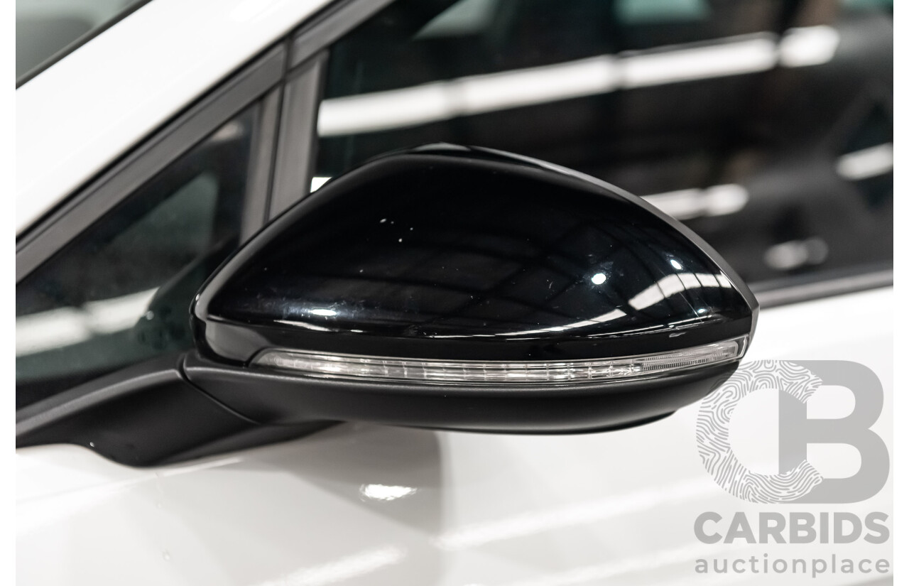 10/2015 Volkswagen Golf R Wolfsburg Edition (AWD) AU MY16 5d Hatchback White Turbo 2.0L