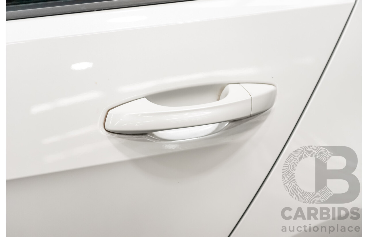 10/2015 Volkswagen Golf R Wolfsburg Edition (AWD) AU MY16 5d Hatchback White Turbo 2.0L