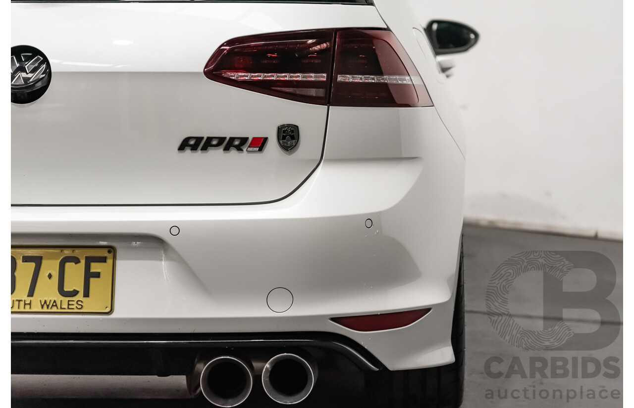 10/2015 Volkswagen Golf R Wolfsburg Edition (AWD) AU MY16 5d Hatchback White Turbo 2.0L