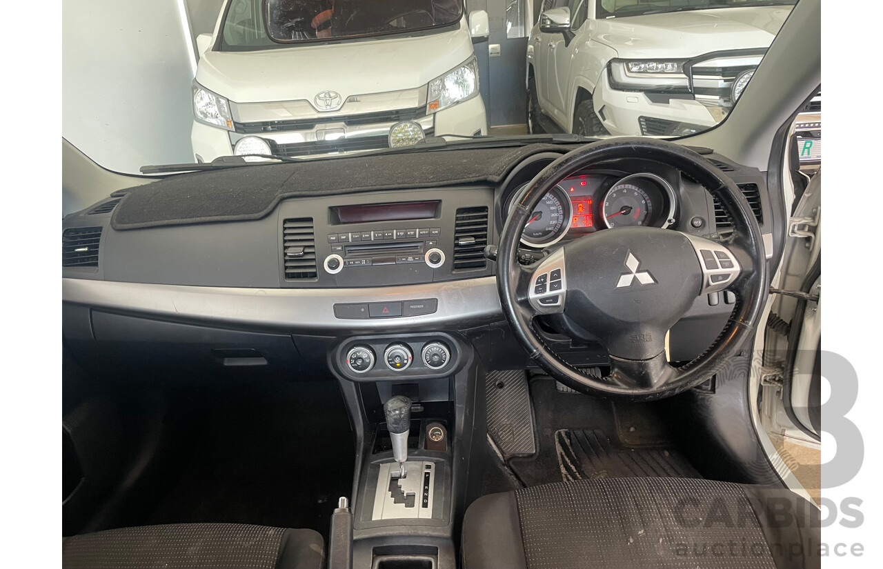 06/09 Mitsubishi Lancer SPORTBACK FWD CJ MY09 5D Hatchback White 2.0L