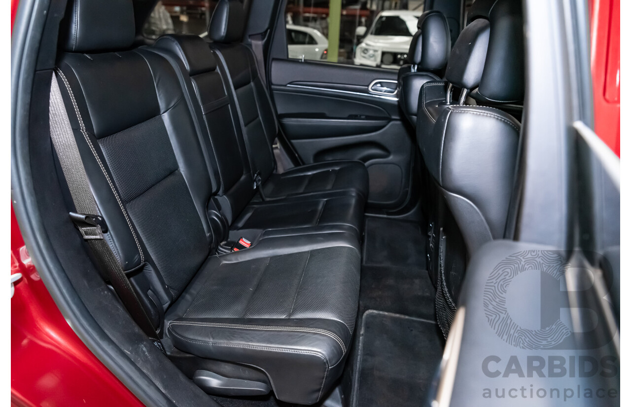 10/2013 Jeep Grand Cherokee Limited (4x4) WK MY14 4d Wagon Metallic Red Turbo Diesel V6 3.0L