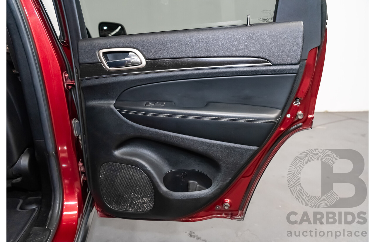 10/2013 Jeep Grand Cherokee Limited (4x4) WK MY14 4d Wagon Metallic Red Turbo Diesel V6 3.0L