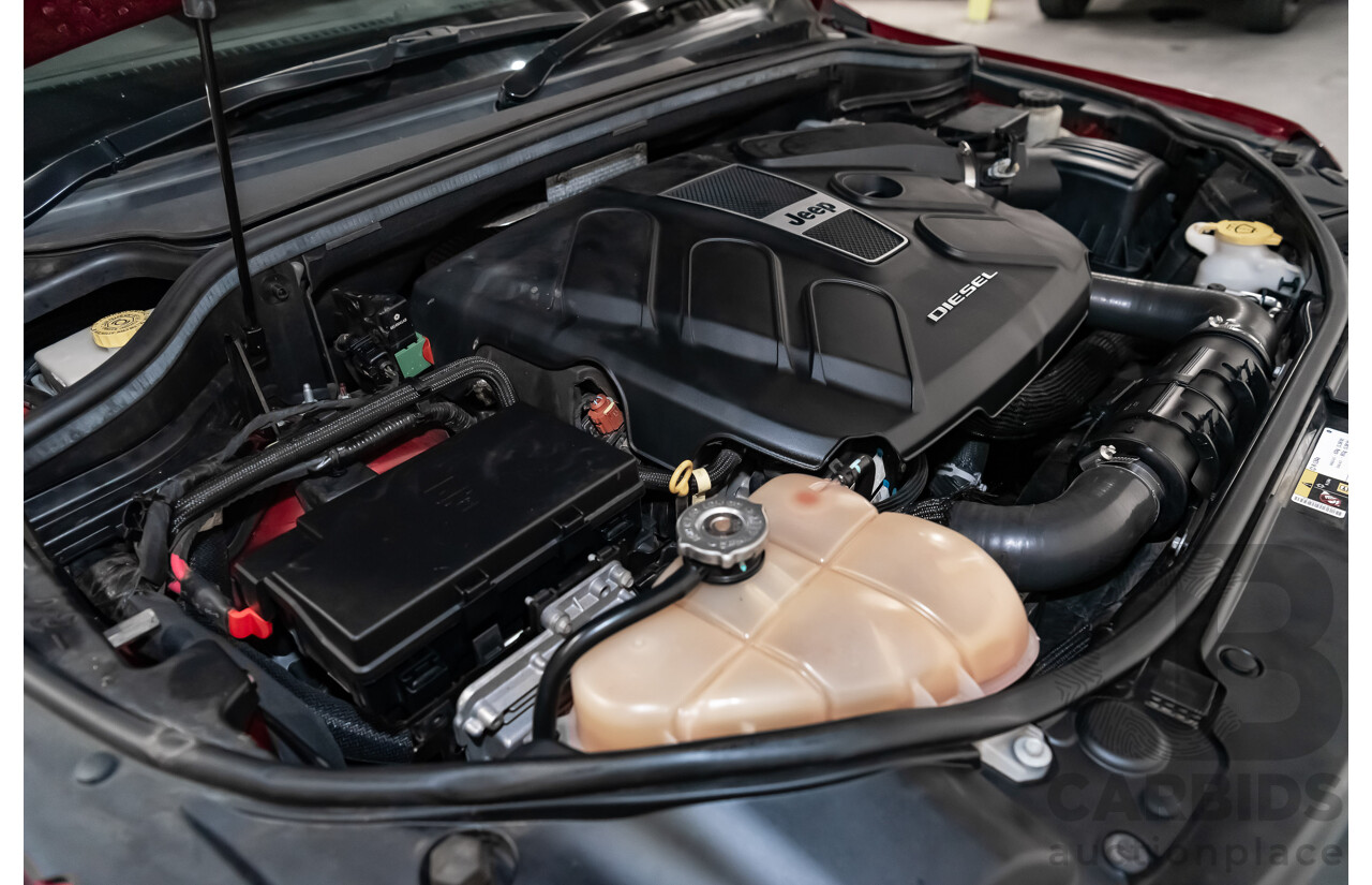 10/2013 Jeep Grand Cherokee Limited (4x4) WK MY14 4d Wagon Metallic Red Turbo Diesel V6 3.0L