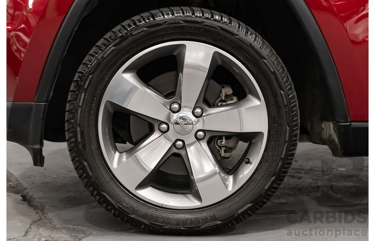 10/2013 Jeep Grand Cherokee Limited (4x4) WK MY14 4d Wagon Metallic Red Turbo Diesel V6 3.0L