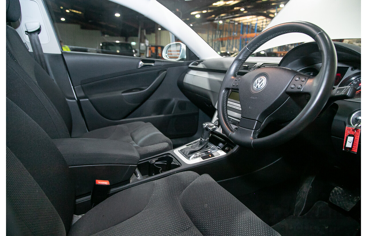 11/2007 Volkswagen Passat 2.0 TDI 3C 4d Wagon Silver Turbo Diesel 2.0L