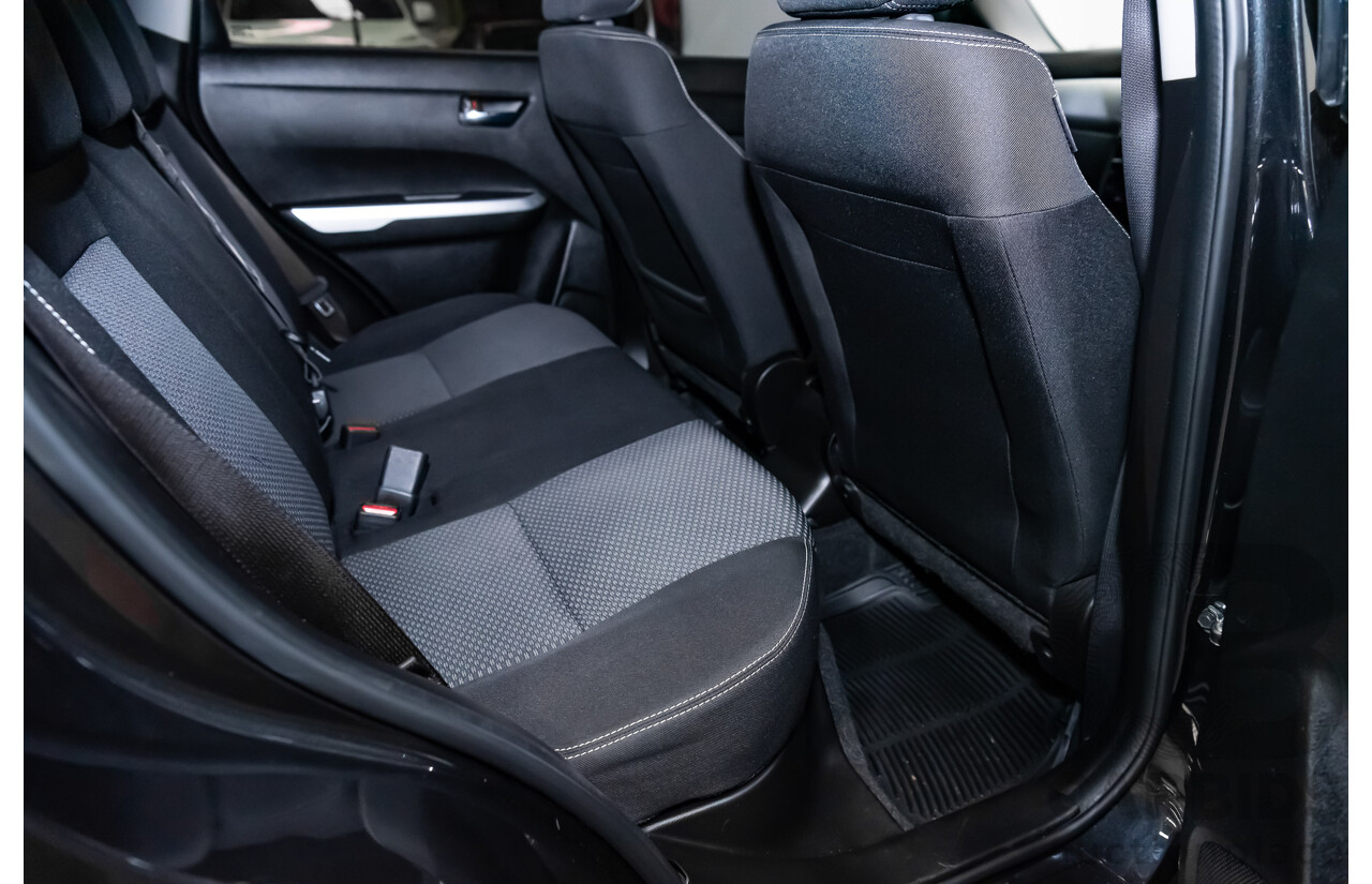 4/2017 Suzuki Vitara RT-S LY 4d Wagon Black 1.6L