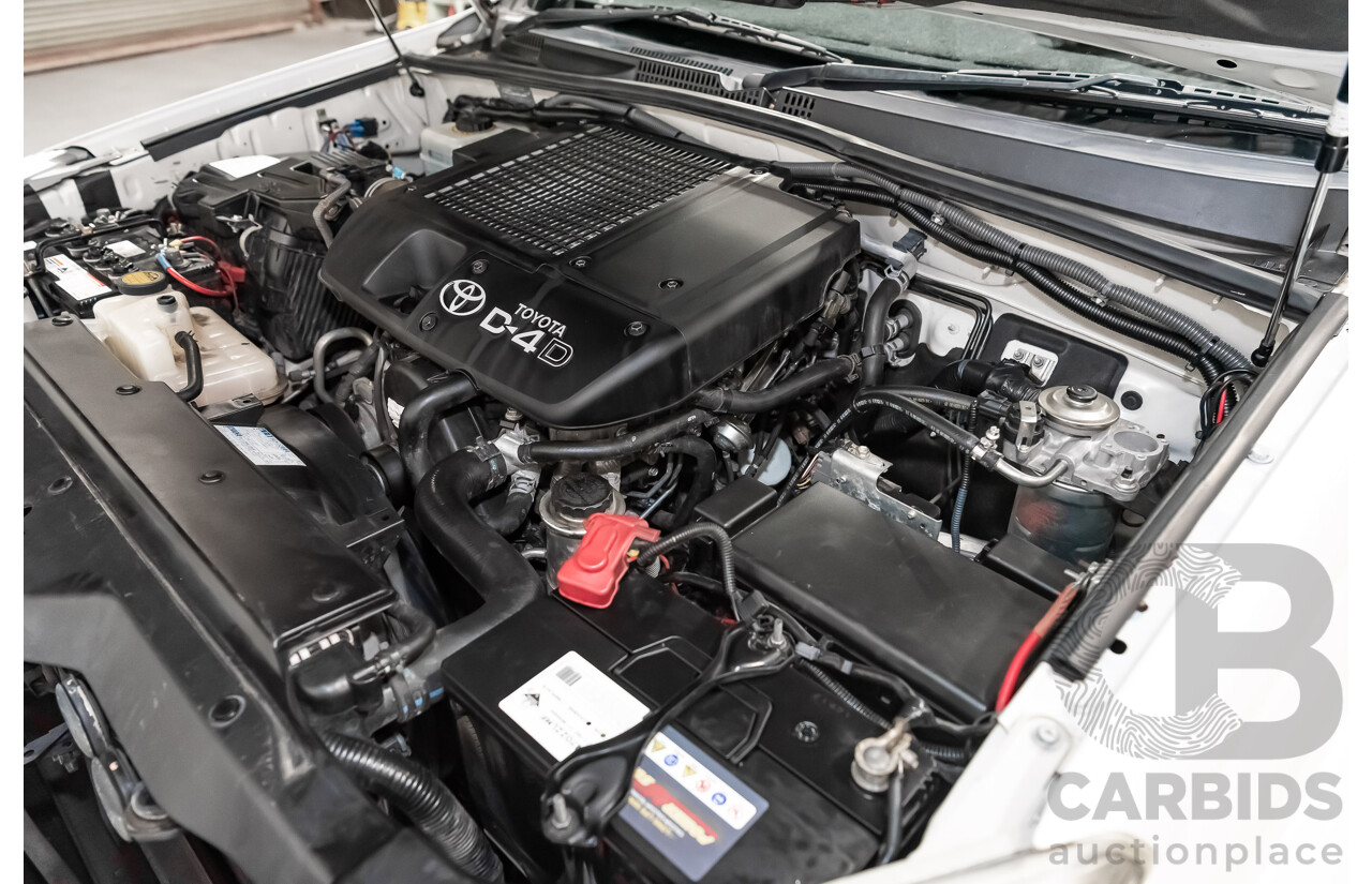 1/2008 Toyota Landcruiser Prado VX (4x4) KDJ120R 07 UPGRADE 4d Wagon White Turbo Diesel 3.0L - 8 Seater