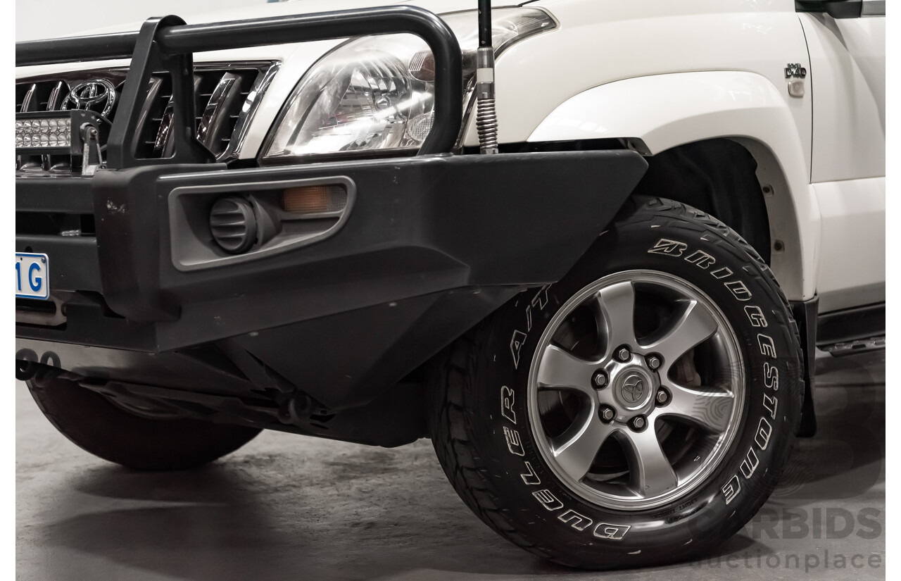 1/2008 Toyota Landcruiser Prado VX (4x4) KDJ120R 07 UPGRADE 4d Wagon White Turbo Diesel 3.0L - 8 Seater