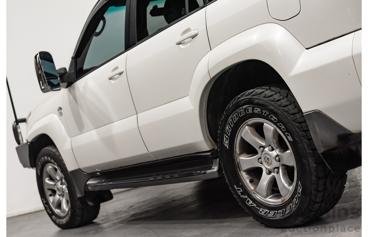 1/2008 Toyota Landcruiser Prado VX (4x4) KDJ120R 07 UPGRADE 4d Wagon White Turbo Diesel 3.0L - 8 Seater