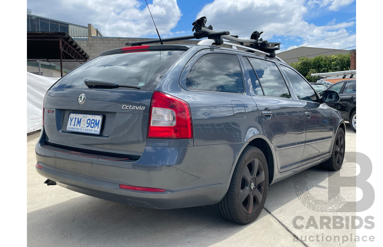 11/09 Skoda Octavia 2.0 TDI FWD 1Z MY10 4D Wagon Grey 2.0L