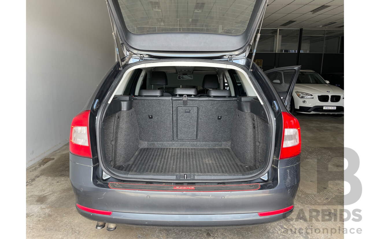 11/09 Skoda Octavia 2.0 TDI FWD 1Z MY10 4D Wagon Grey 2.0L