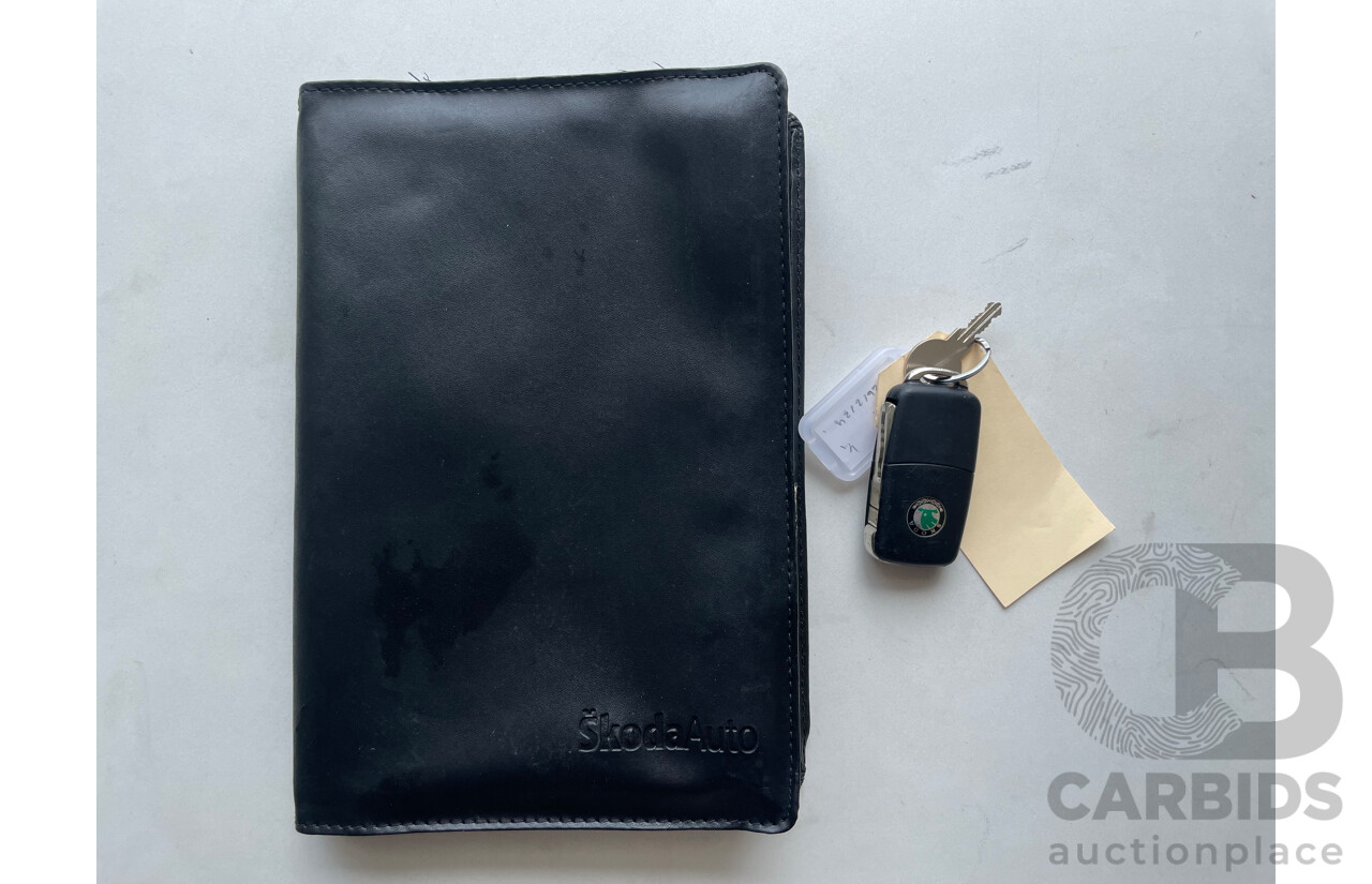 11/09 Skoda Octavia 2.0 TDI FWD 1Z MY10 4D Wagon Grey 2.0L