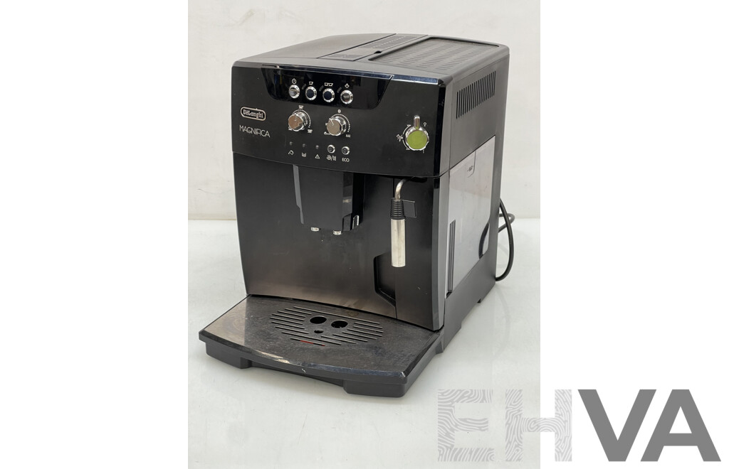 Delonghi Magnifica Coffee Machine