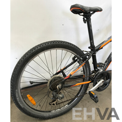 Trek 3500 21-Speed Mountain Bike