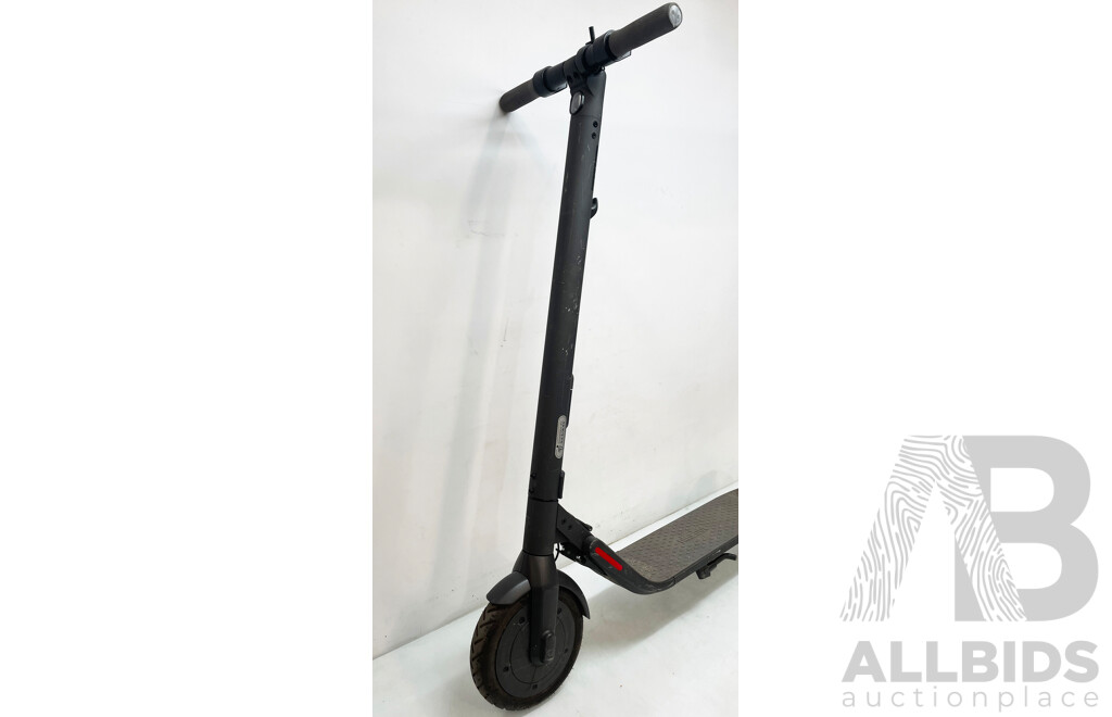 Segway Ninebot Kickscooter E22
