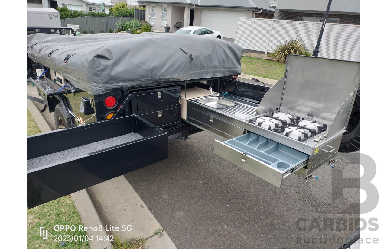 2016 Ezytrail Portland LX 5.3m (17ft) Off Road Soft Floor Camper Trailer