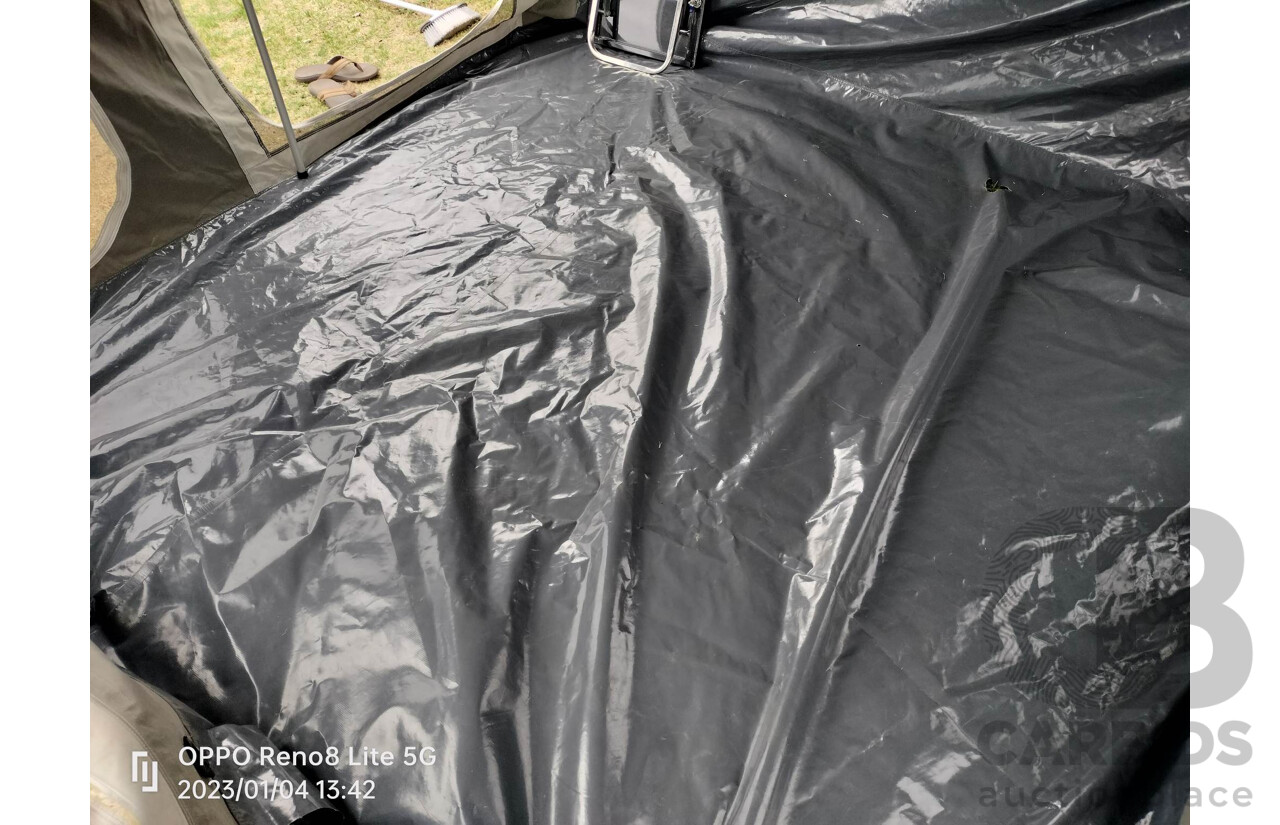 2016 Ezytrail Portland LX 5.3m (17ft) Off Road Soft Floor Camper Trailer