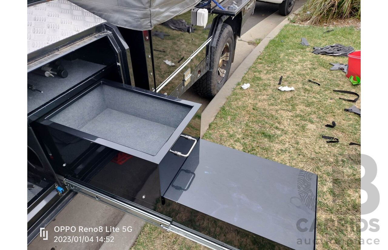 2016 Ezytrail Portland LX 5.3m (17ft) Off Road Soft Floor Camper Trailer