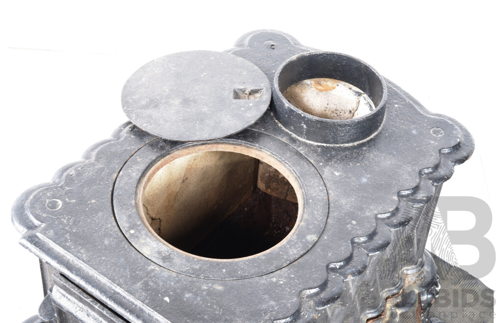 Cast Iron Metters 'Pioneer' Stove