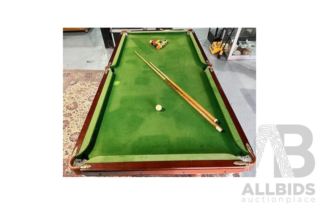 Large Green Felt Pool Table