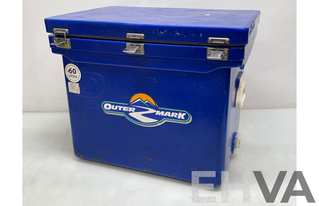 Outer Mark 60 Ltr Esky