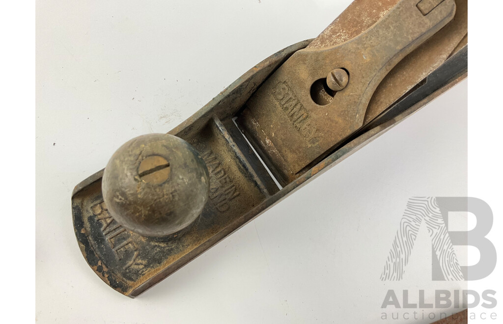 Collection of Traditional Wood Working Tools Including Stanley Number Five Plane, Mortice Gauge, Sliding Bevel, Combination Square, Rabone Folding Ruler, Stabila and Roe Tape Measures