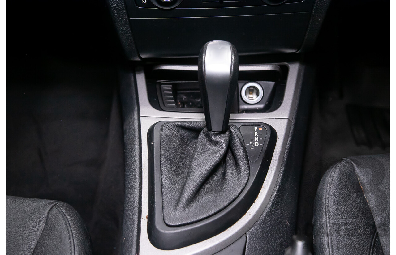 6/2010 BMW 118i E87 MY10 5d Hatchback Black 2.0L