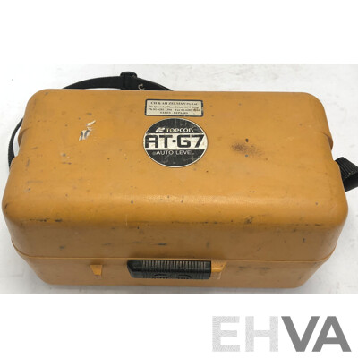 Topcon Optical Autolevel with Single Stage Flat Top Aluminium Surveyors Tripod