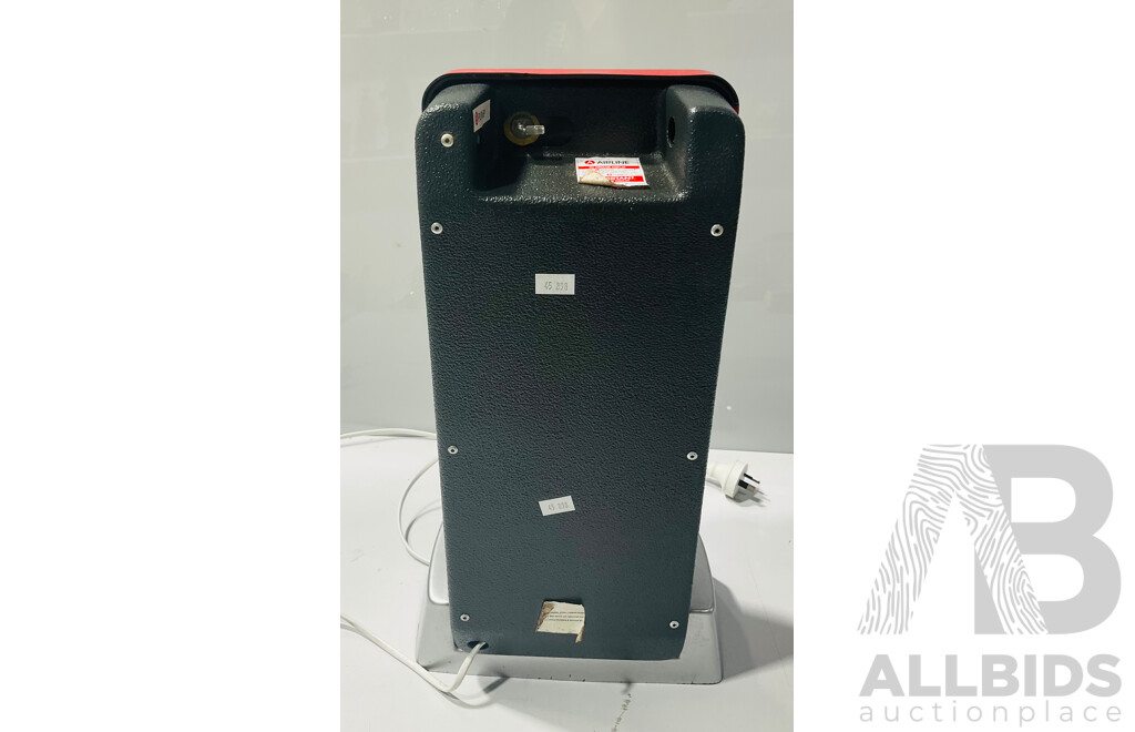 Vintage Ruski Lemon Electric Bar Display