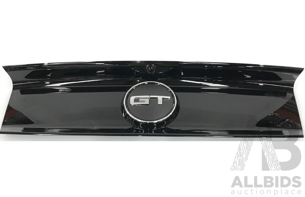 2015-2017 Ford Mustang GT S550 Deck Lid Applique Trim - New